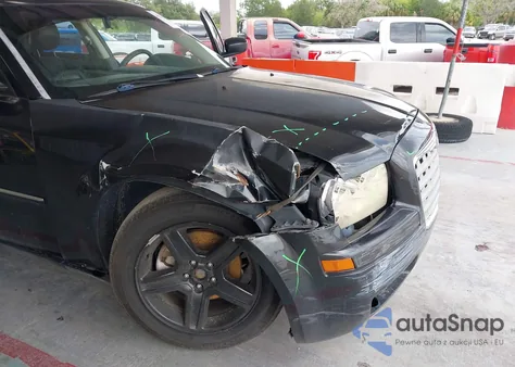 2009 Chrysler 300 Lx z USA, uszkodzony, nr VIN 2C3KA43D09H517498